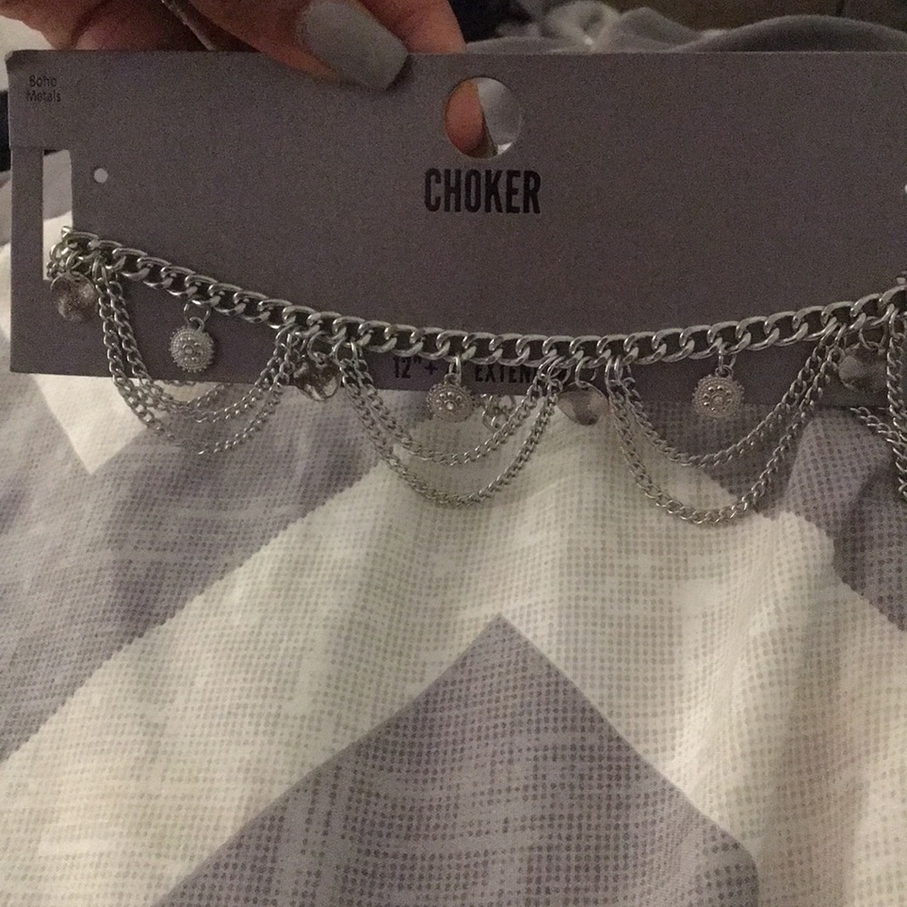 Choker!